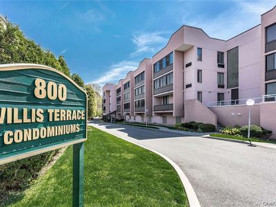 Property at 800 Willis Avenue #105, Albertson, NY