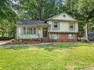 7518 Riding Trail Rd