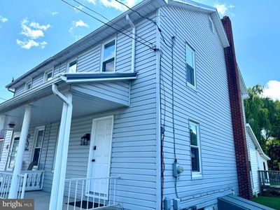 38 Maclay St
