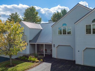 27 Meadowbrook Drive UNIT 4