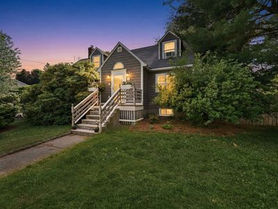4 Laurel St