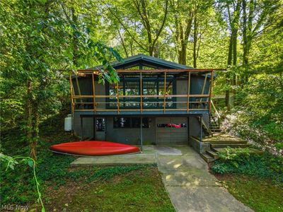 511 W Shore Dr