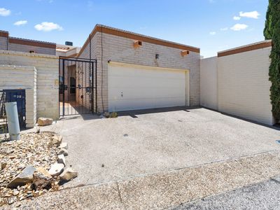 124 Casitas Del Este Ln