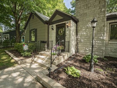 1635 E Elm Street