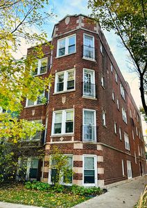 2305 W Winona St #3W