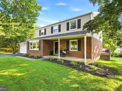 161 Schoolhouse Ln