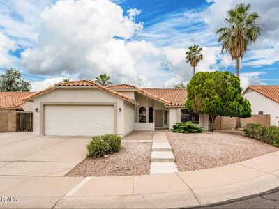 1133 E ENCINAS Avenue