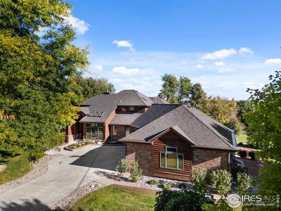 7312 Barnes Ct