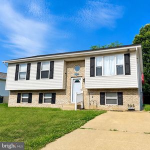 Property at 22060 Caravel Ct, Great Mills, MD