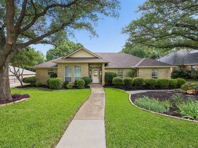 Property at 975 Trophy Club Dr, Trophy Club, TX