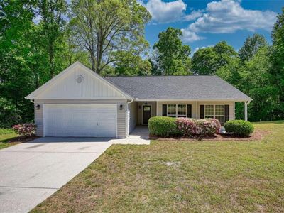 854 Hawk Creek Trl