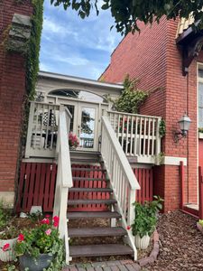 1109 K St