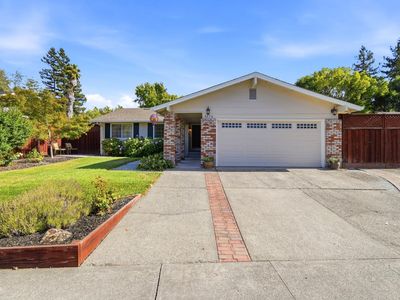 4236 Brookshire Circle