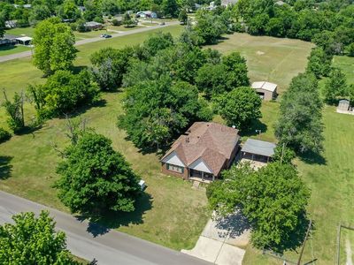 11011 E Draper Ave