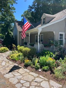 435 Converse St