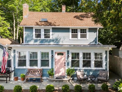 20 Bradley Avenue
