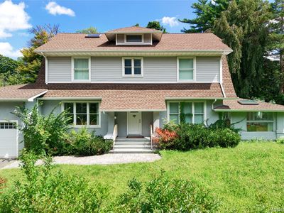 51 Bayview Avenue