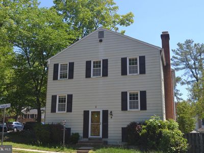 1 Ingleside Ct