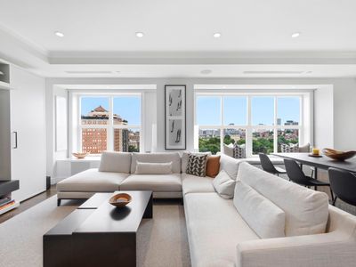 300 Boylston St Unit 1202