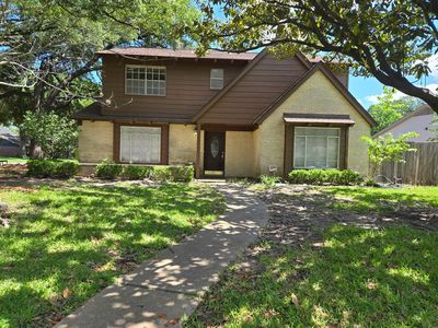 11318 Maple Springs Dr