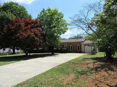 5311 Agner Dr