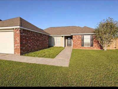 36025 Portsmouth Dr