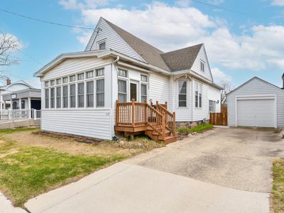 209 East Jefferson STREET