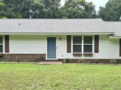Property at 10101 Holsberry Rd, Pensacola, FL