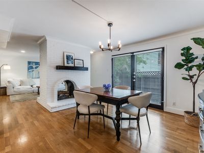 5932 Sandhurst Ln APT 113