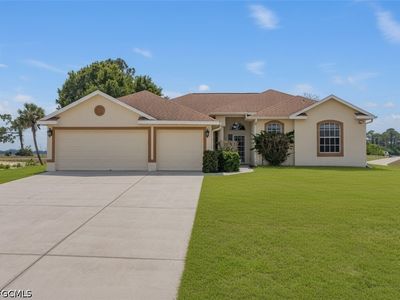 3002 Balsam Ct
