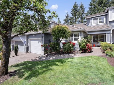 9605 NW Silver Ridge Loop
