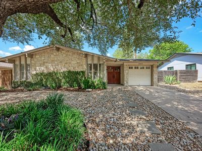 6810 Langston Dr