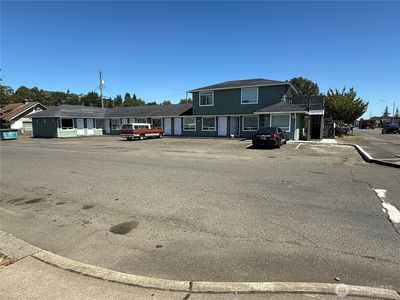 2320 Simpson Avenue