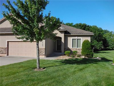 4102 NE Chapel Manor Ct
