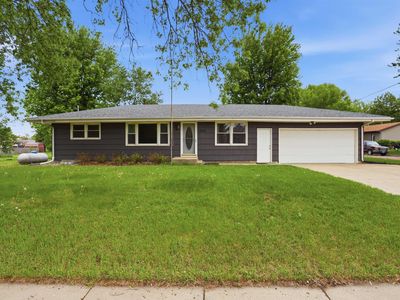 500 W 1st St