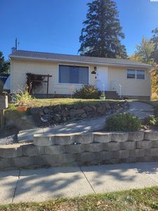 Property at 1040 NW Clifford St, Pullman, WA