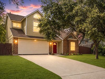 6915 RAINTREE FRST