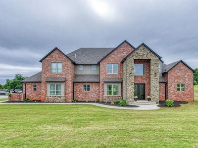 3802 Turtle Creek Cir