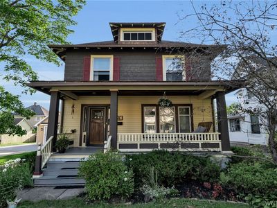 66 Holland Ave