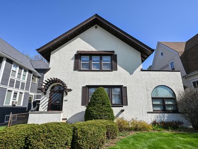 3530 West Linden PLACE