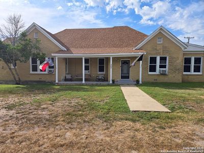Property at 323 Main, Pettus, TX