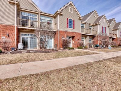 W206N16614 Blackberry CIRCLE UNIT 2303