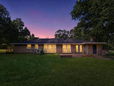 2733 Hermitage Dr