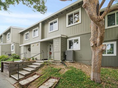 1263 Valley Oak Court #D