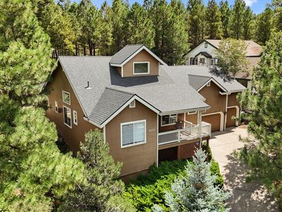 6019 E Abineau Canyon Dr