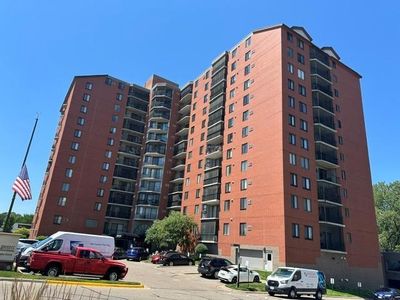 6500 Woodlake Dr APT 1104