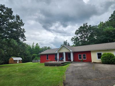 570 Sexton Rd