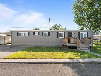 60 Argon Ln