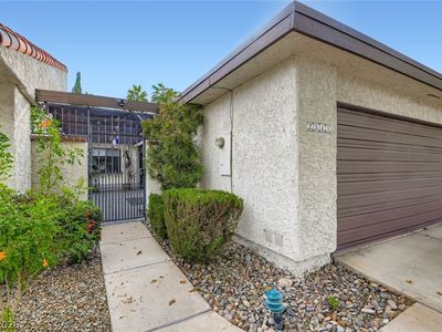 2543 Laconia Ave