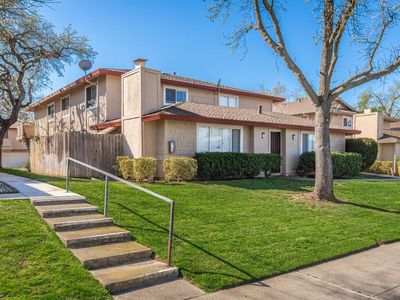 5736 Shadow Creek Dr APT 2